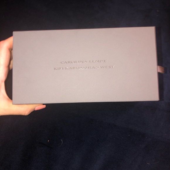 Carolina Lemke x Kim Kardashian West Sunglasses - Picture 4 of 6